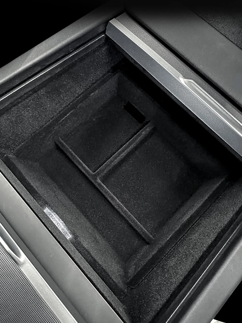 Tesla Model 3 Highland Front Center Console Organizer Tray, Flocked W/ Data Cable Hole, 2024-2026