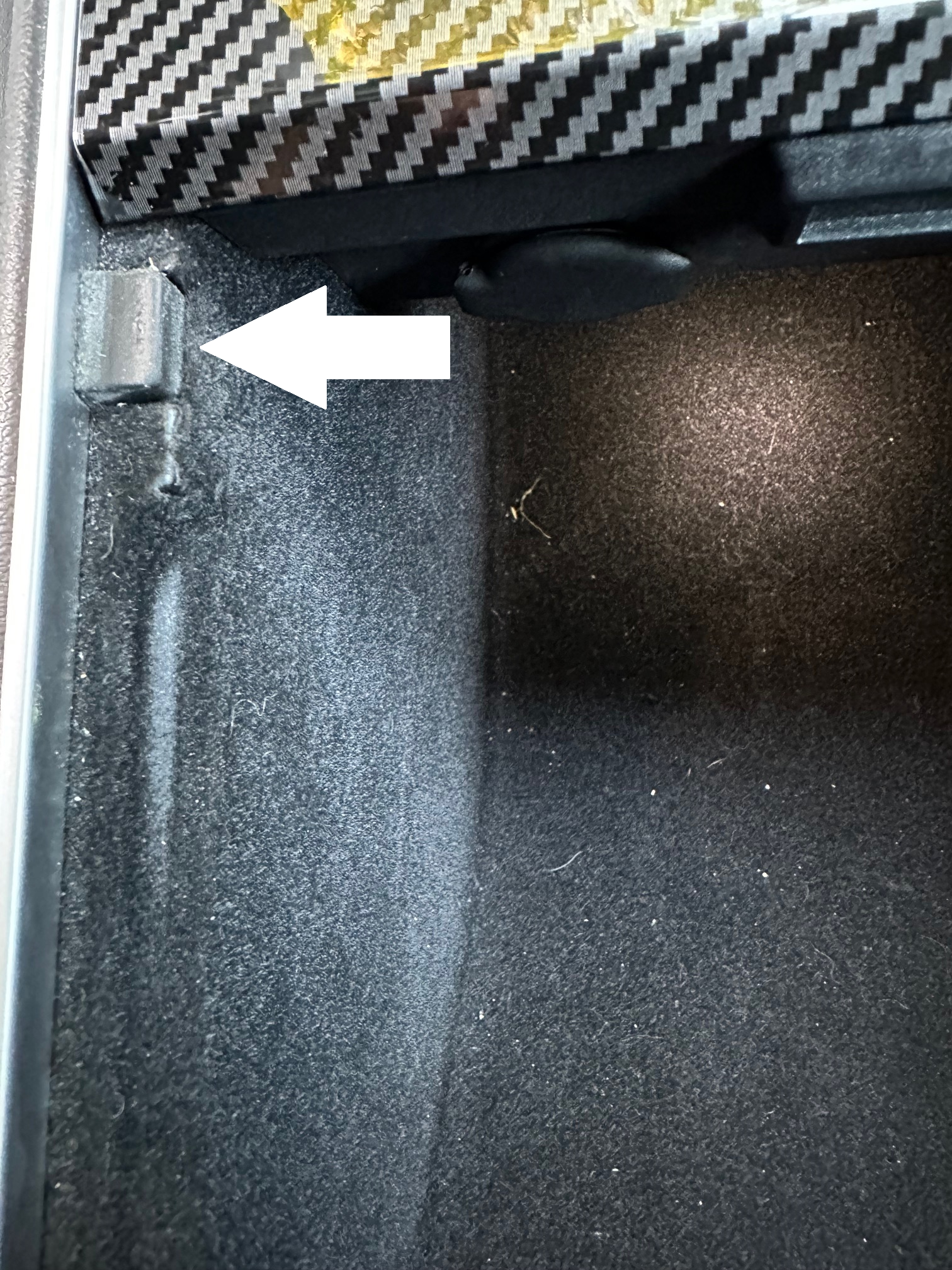 Fiat 500E Black Shield Key Cha Model 3, Y Center Console Armrest Bumper Stop, 2017-2024