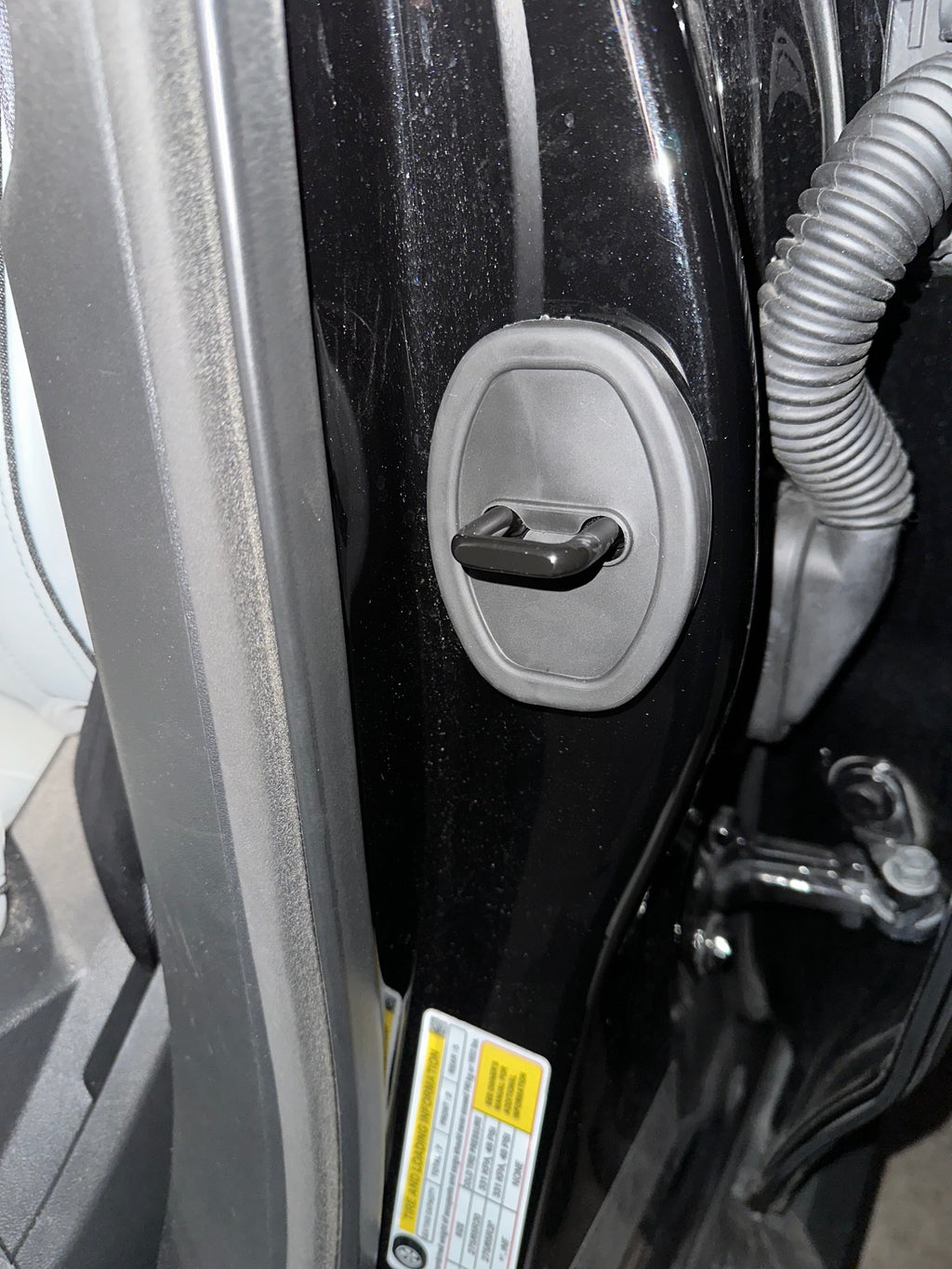 Door Closing Sound Deadener Dampers, Silicone Latch Covers for Rivian R1T, R1S, R2