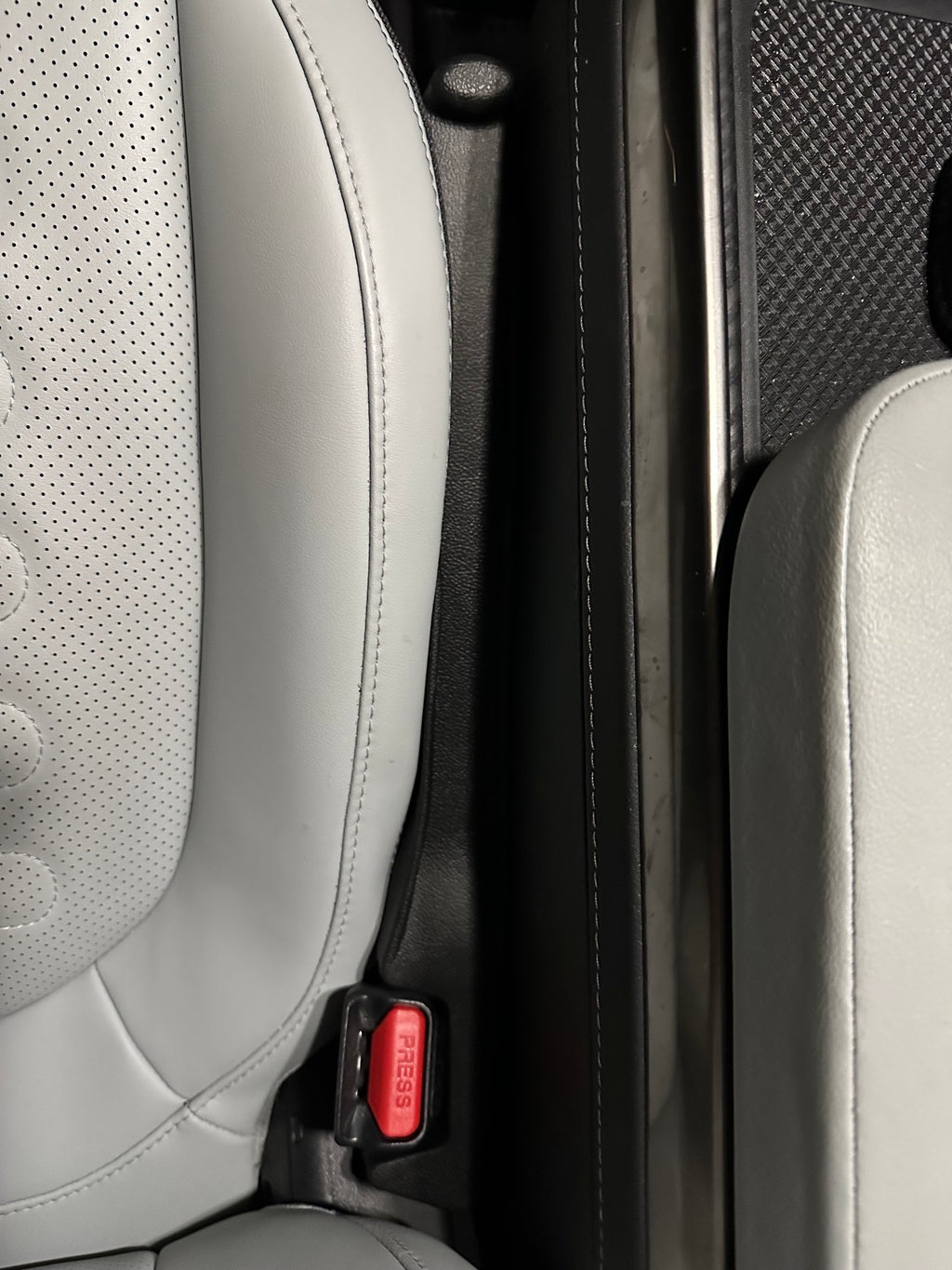 Seat Gap Fillers for Rivian R1T, R1S, Upgraded Hook Design, Black