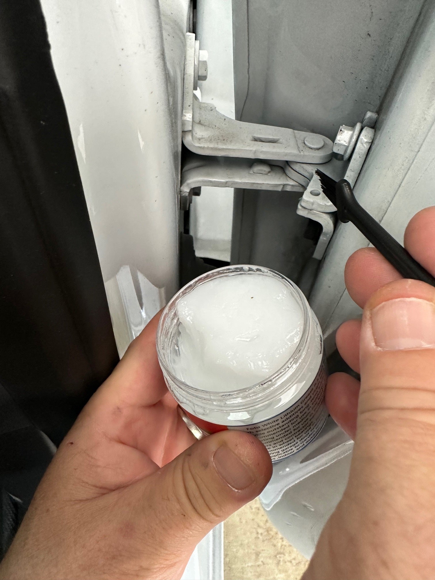 White Lithium Grease Lubricant for Seat Tracks, Sunroof, Door Hinges, Many Uses