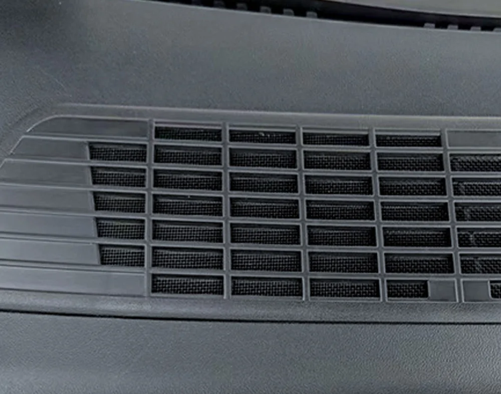 Tesla Model 3 Air Conditioner Grille Intake Protector, 2024-2026 Highland