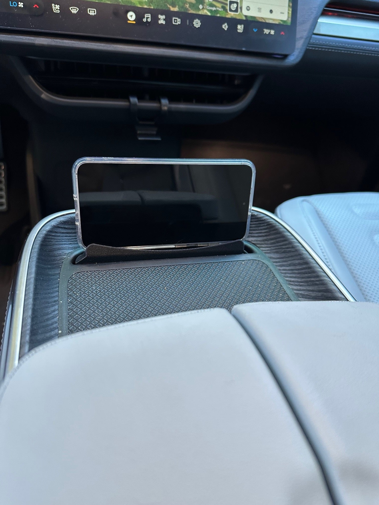 Center Console Cell Phone Holder Stand for Rivian R1S, R1T