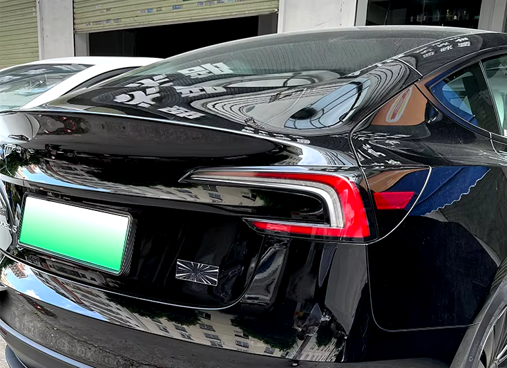 Tesla Highland Performance, Ludicrous, Time Space Tunnel Badge Emblem