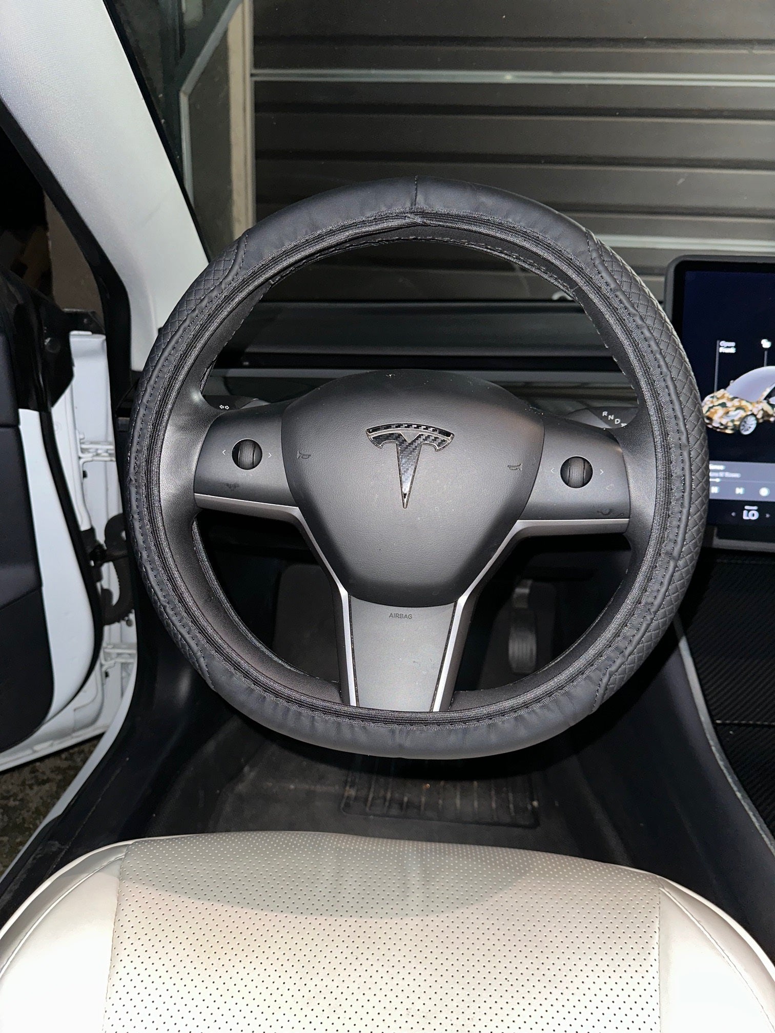 Tesla Model 3, Y, S, X PU Leather Thin Design Steering Wheel Cover, Black
