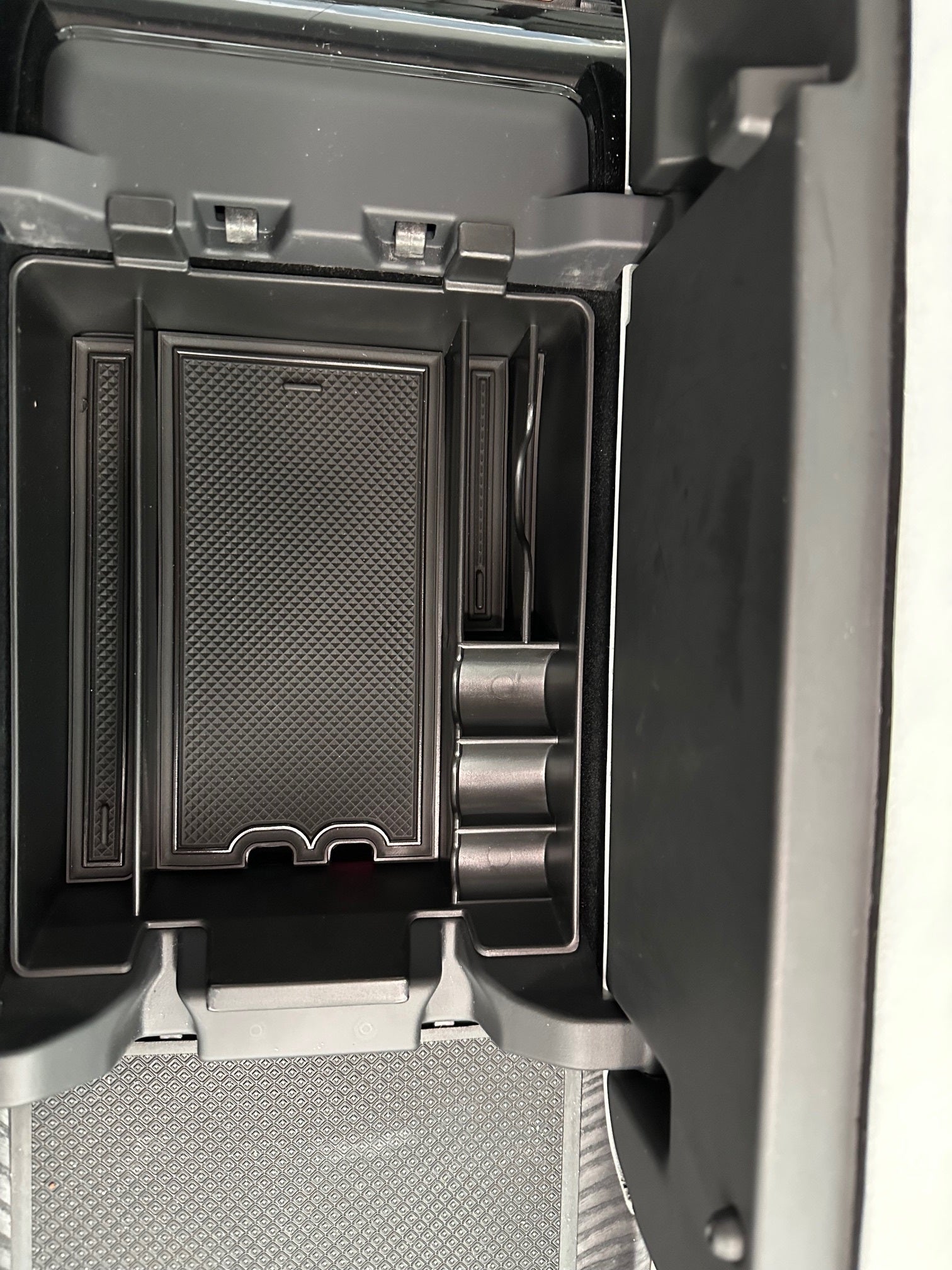 Deluxe Center Console Armrest Storage Box Tray Organizer, Coin Holder for Rivian R1T, R1S