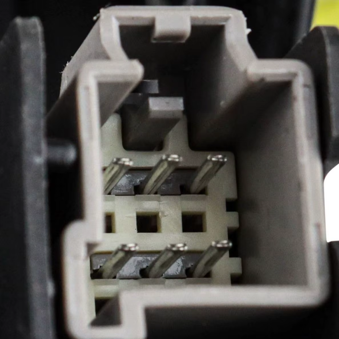 Tesla Model 3, Y Rear Trunk Lid, Liftgate Latch Actuator