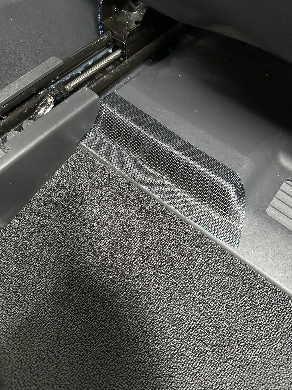 Rear Floor Air Duct Vent Outlet Grille Cover Screens for Rivian R1T, R1S
