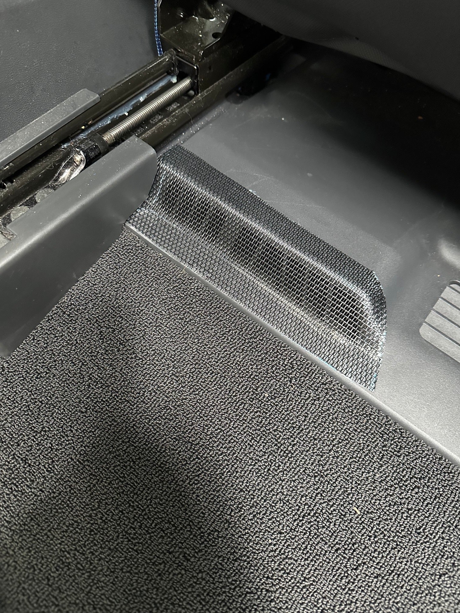 Rear Floor Air Duct Vent Outlet Grille Cover Screens for Rivian R1T, R1S