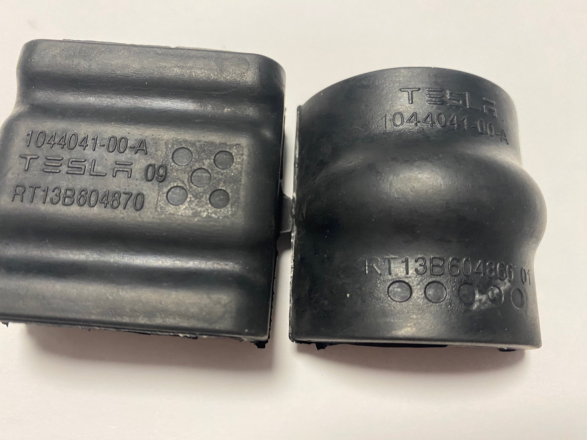 Tesla Model 3 Rear Sway Bar Stabilizer Bushing, 16mm, 2017-2024