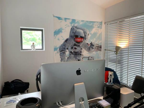 Tesla Model S, 3, X, Y SPACE X Logo Emblem Badge Sticker Letters For Tesla, Black