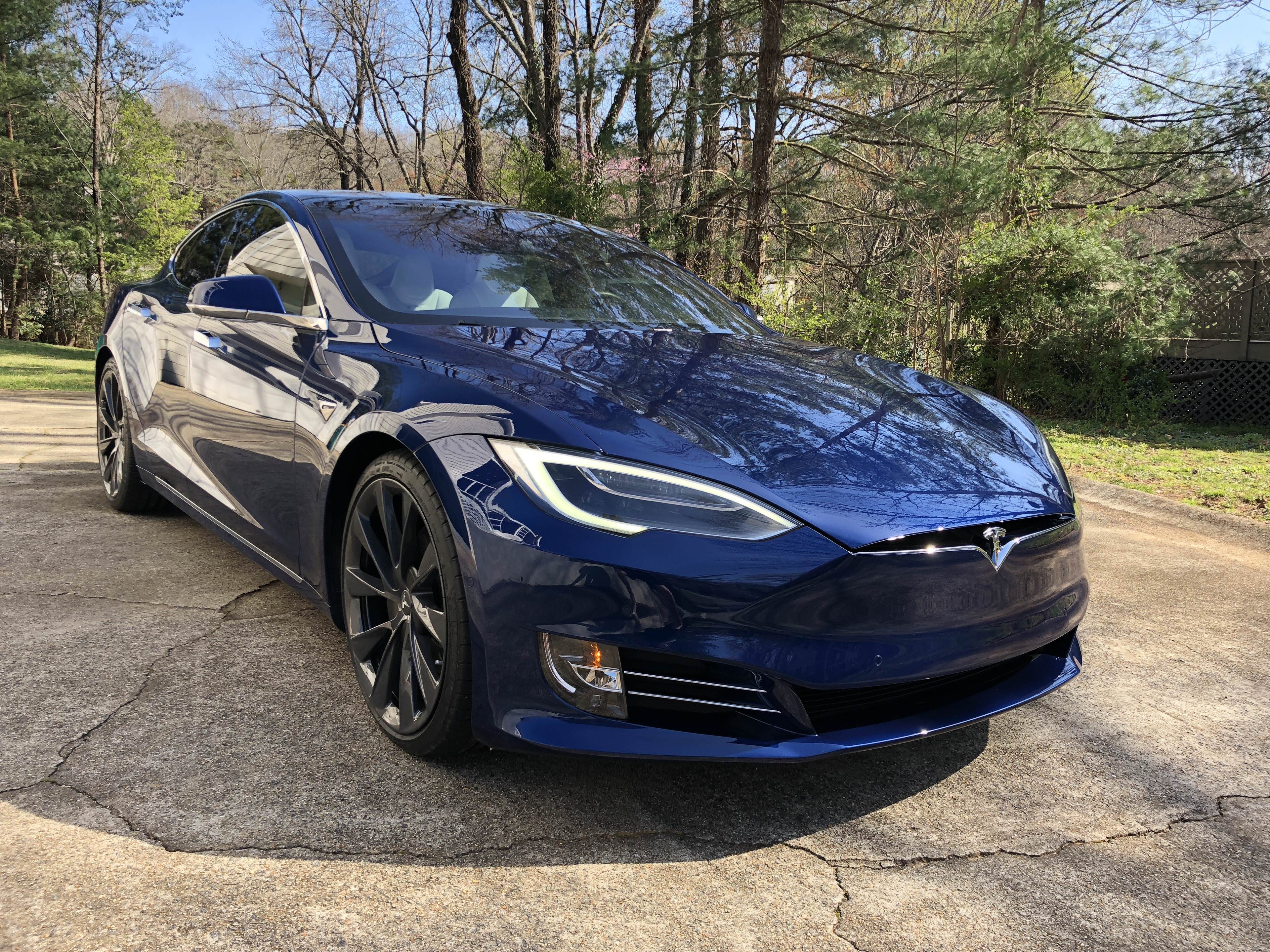 Tesla Model X Exterior Touch Up Paint Kit, Dr Color Chip, Squirt 'n Squeegee PLUS, 2016-2020