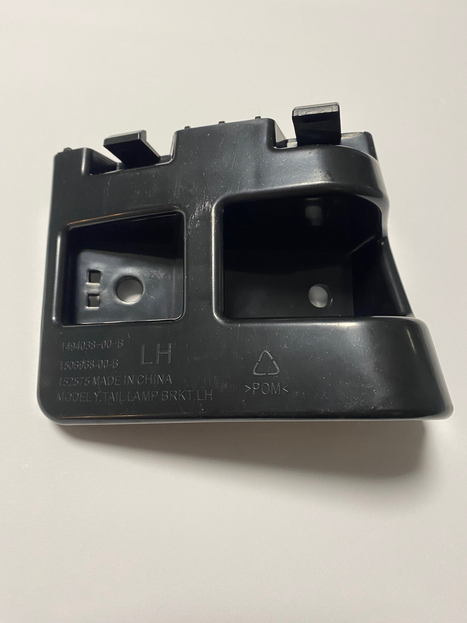 Tesla Model Y Rear Taillight Bracket Assembly, Left, 2020-2023
