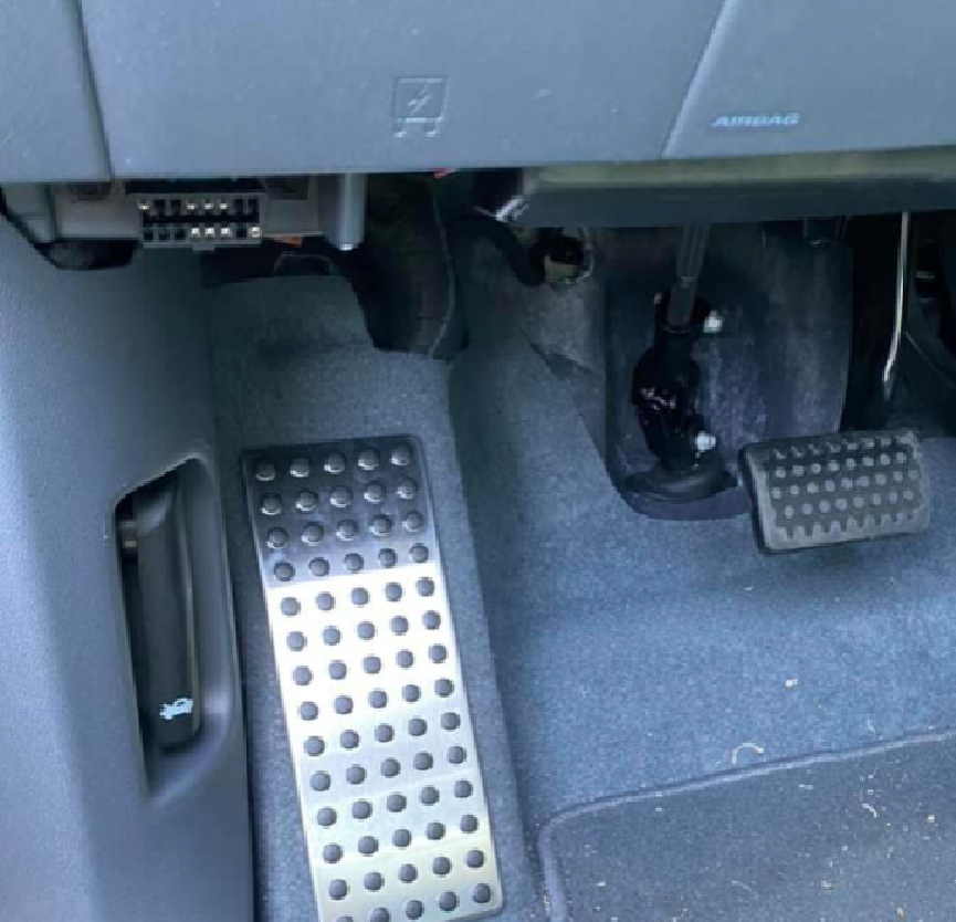 Chevy Bolt EV Dead Pedal, Footrest, Stainless Steel, 2017-2021