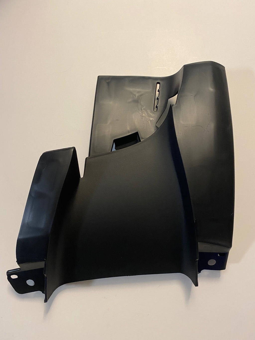 Tesla Model Y Right Front Bumper Side Inner Bracket, 2020-2022