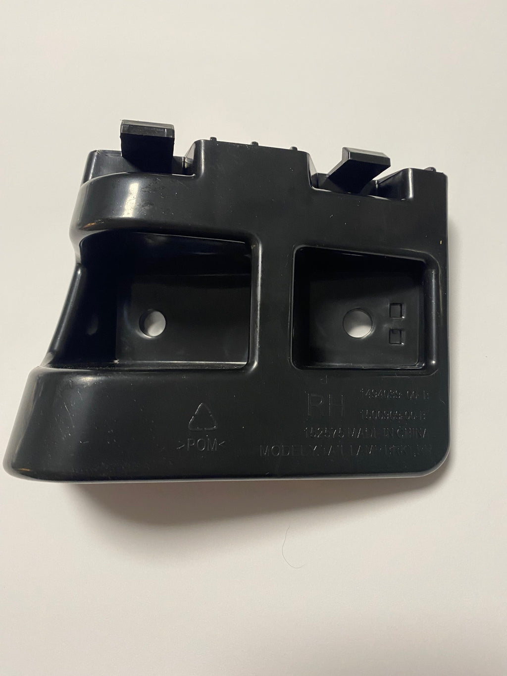 Tesla Model Y Rear Taillight Bracket Assembly, Right, 2020-2023