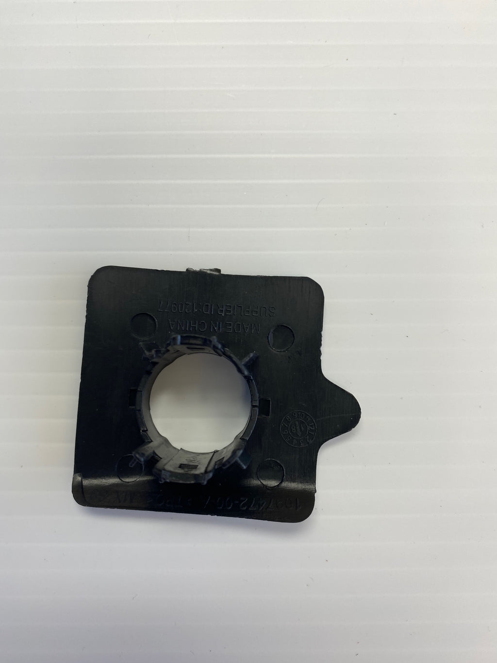 Tesla Model X Rear Bumper Park Assist Sensor Retainer, Rear Right S9, 2016-2021