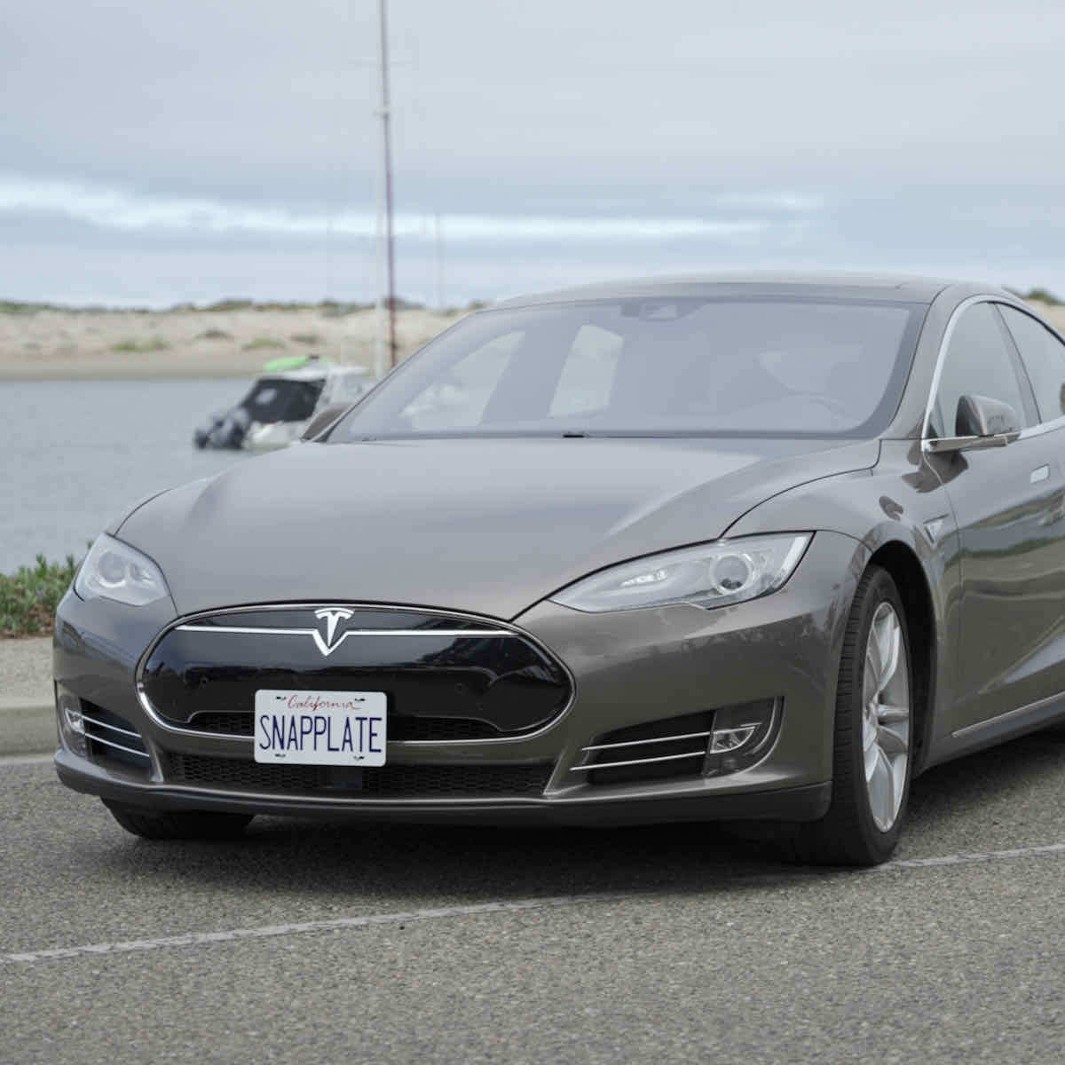 Tesla Model S SNAPPLATE Front License Plate Mount, Removable, 2012-2016